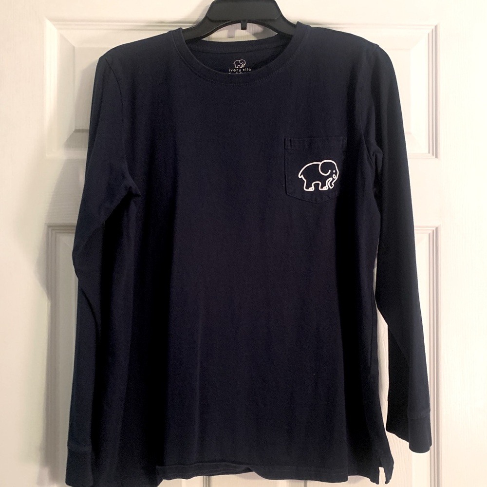 Ivory Ella navy long-sleeve tshirt size large